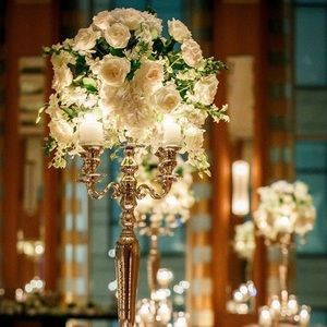 Meet your Posher, Sirirat